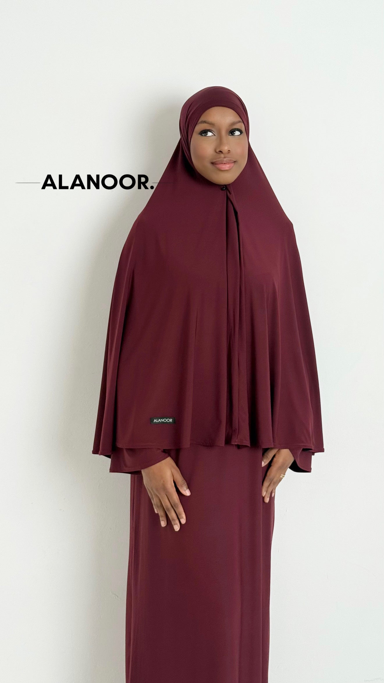CONJUNTO KHIMAR JERSEY GRANATE