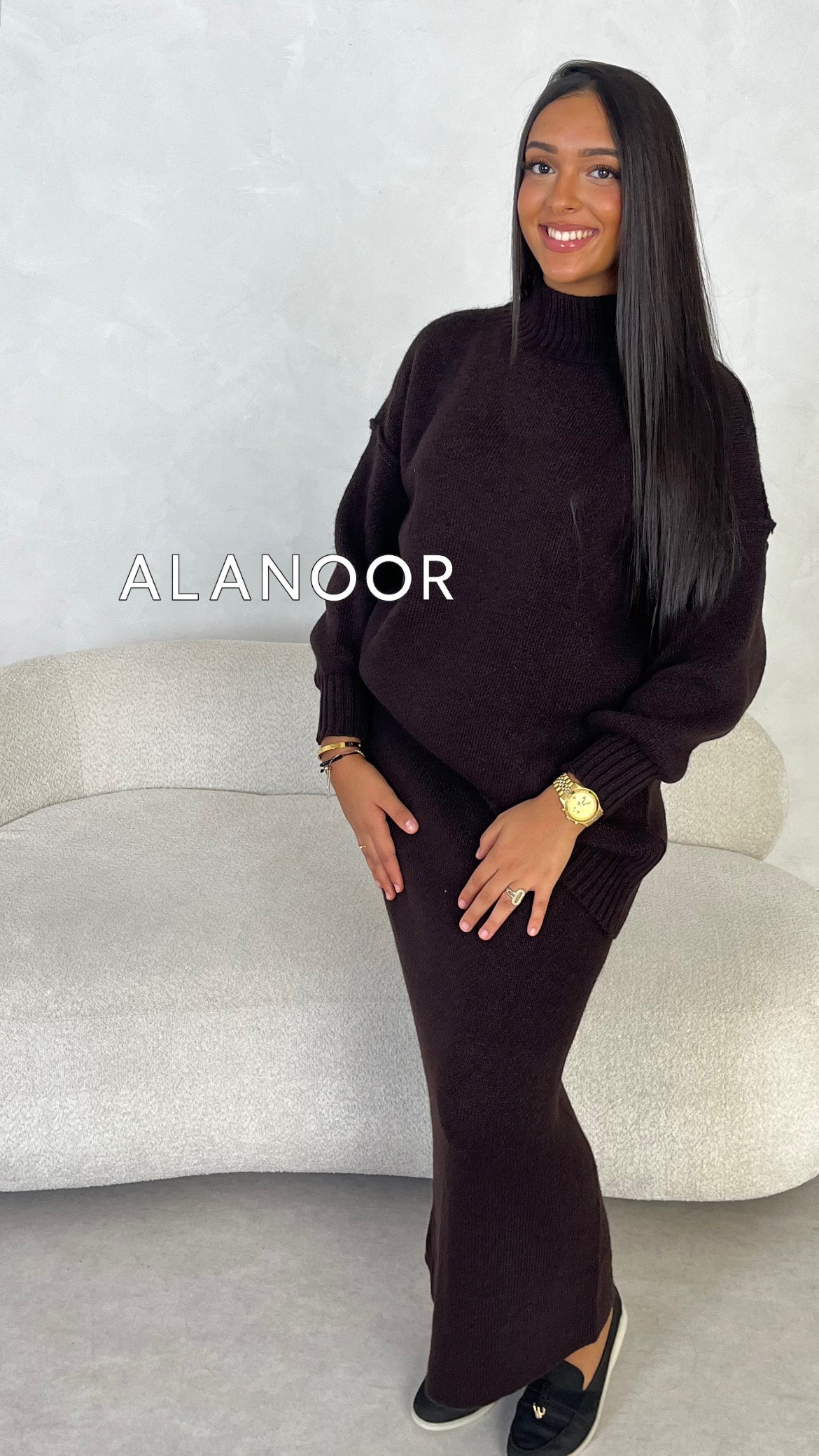 CONJUNTO JERSEY FALDA MARRÓN OSCURO