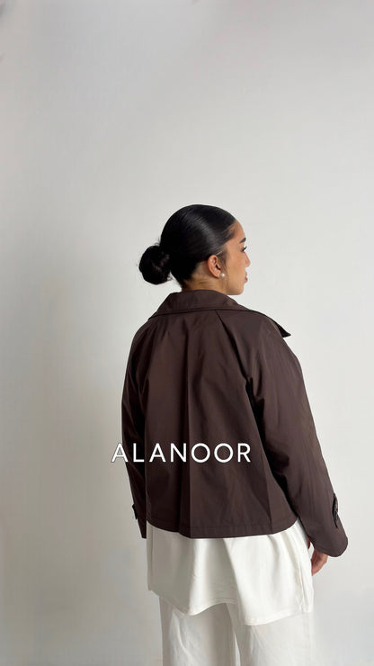 Gabardina corta Marrón