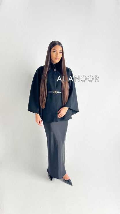 Capa con Cinturón NEGRO