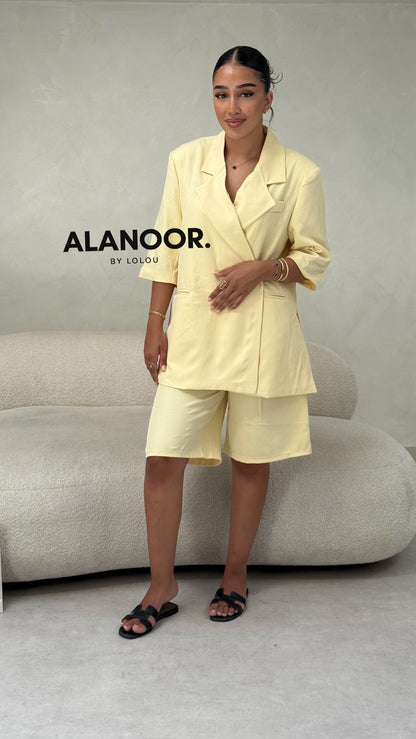 CONJUNTO BLAZER CRUZADO OVERSIZE AMARILLO