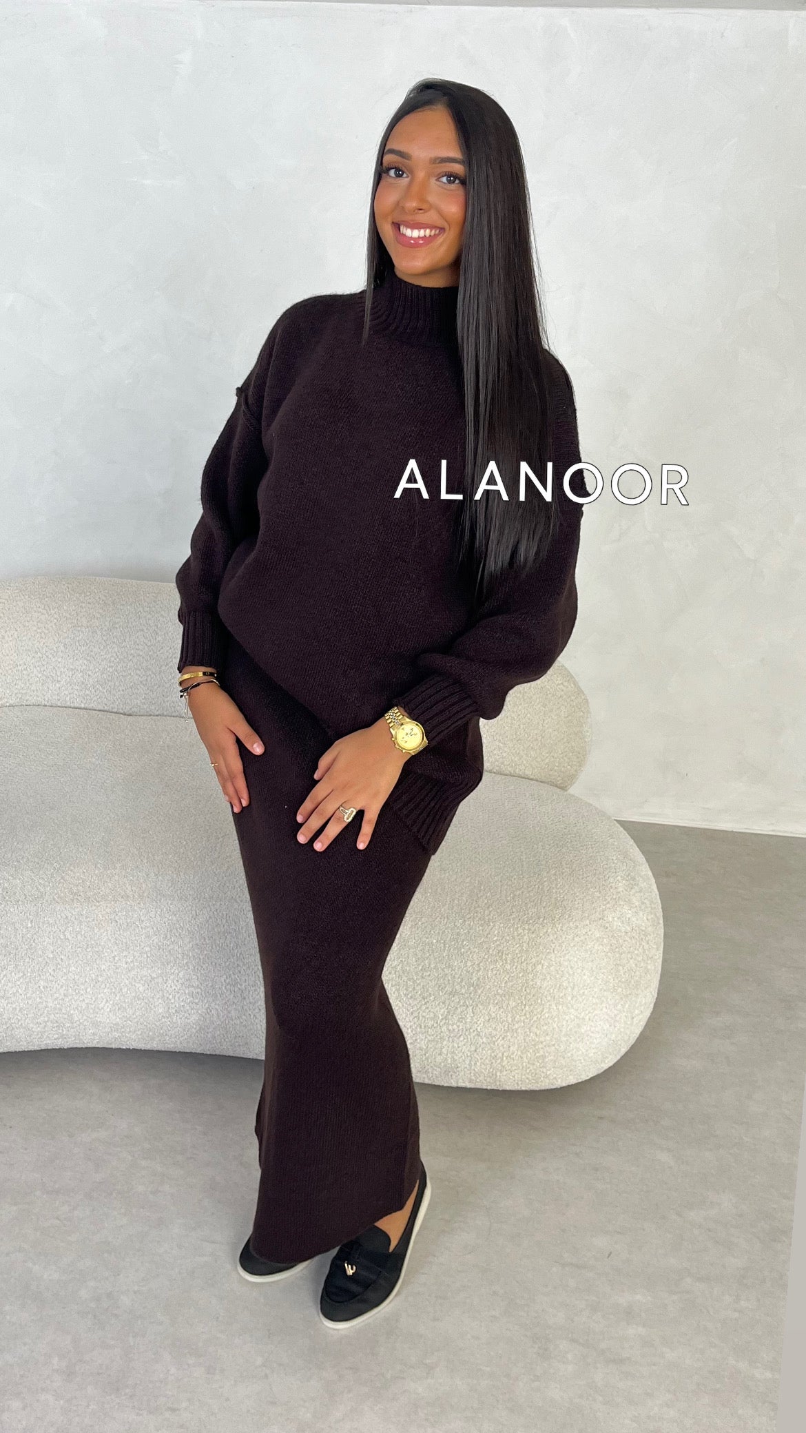 CONJUNTO JERSEY FALDA MARRÓN OSCURO