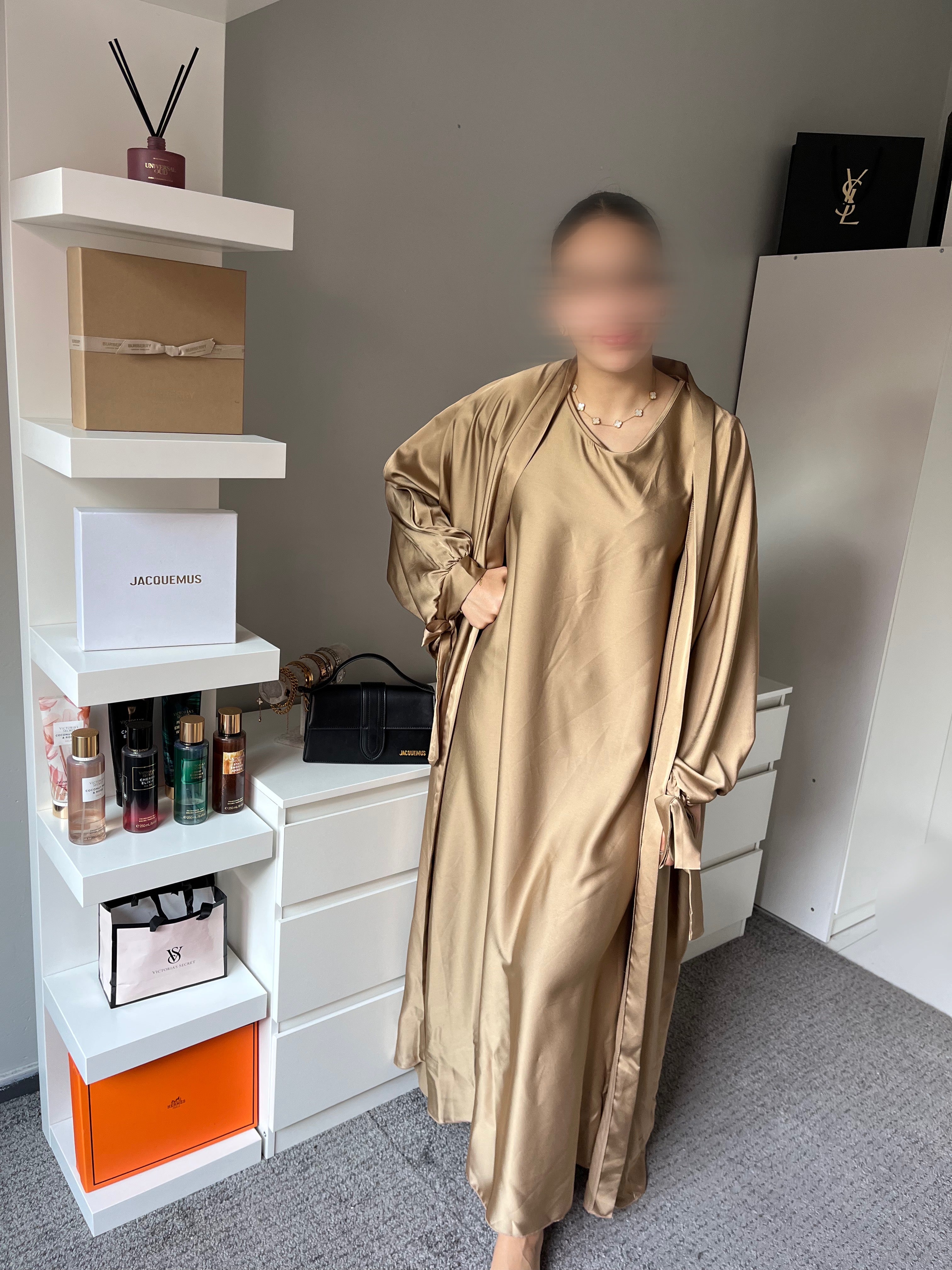 Abaya lazo