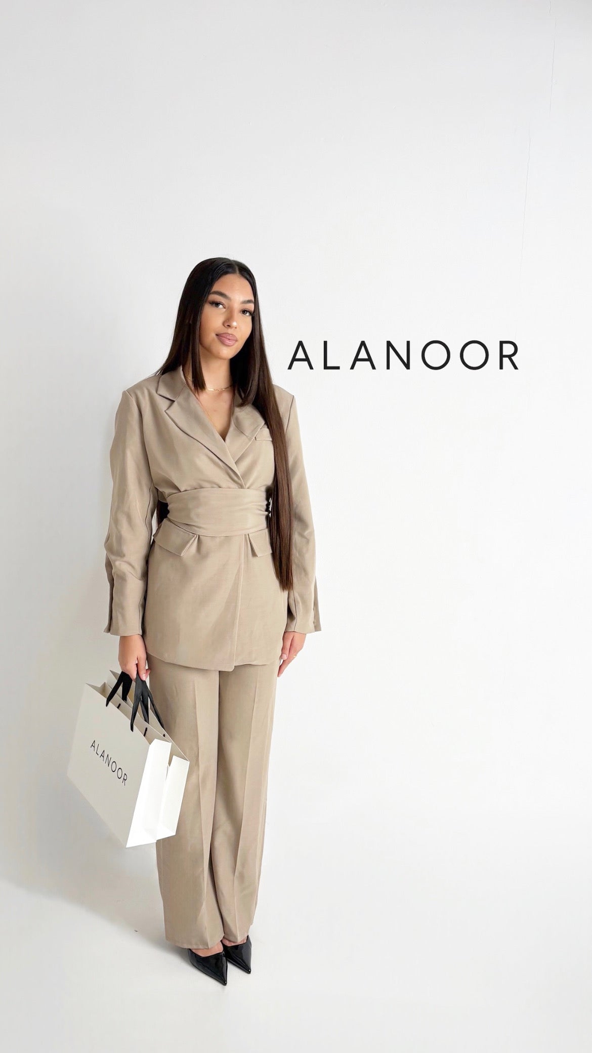 Conjunto Essence Arena