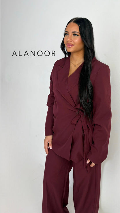 Conjunto lazo Burdeos