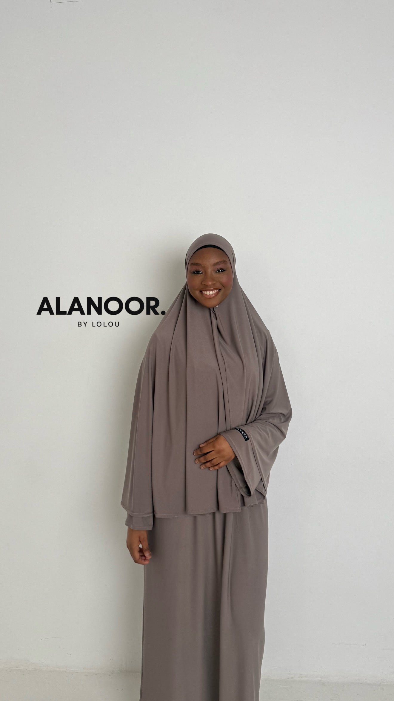 CONJUNTO KHIMAR JERSEY GREY