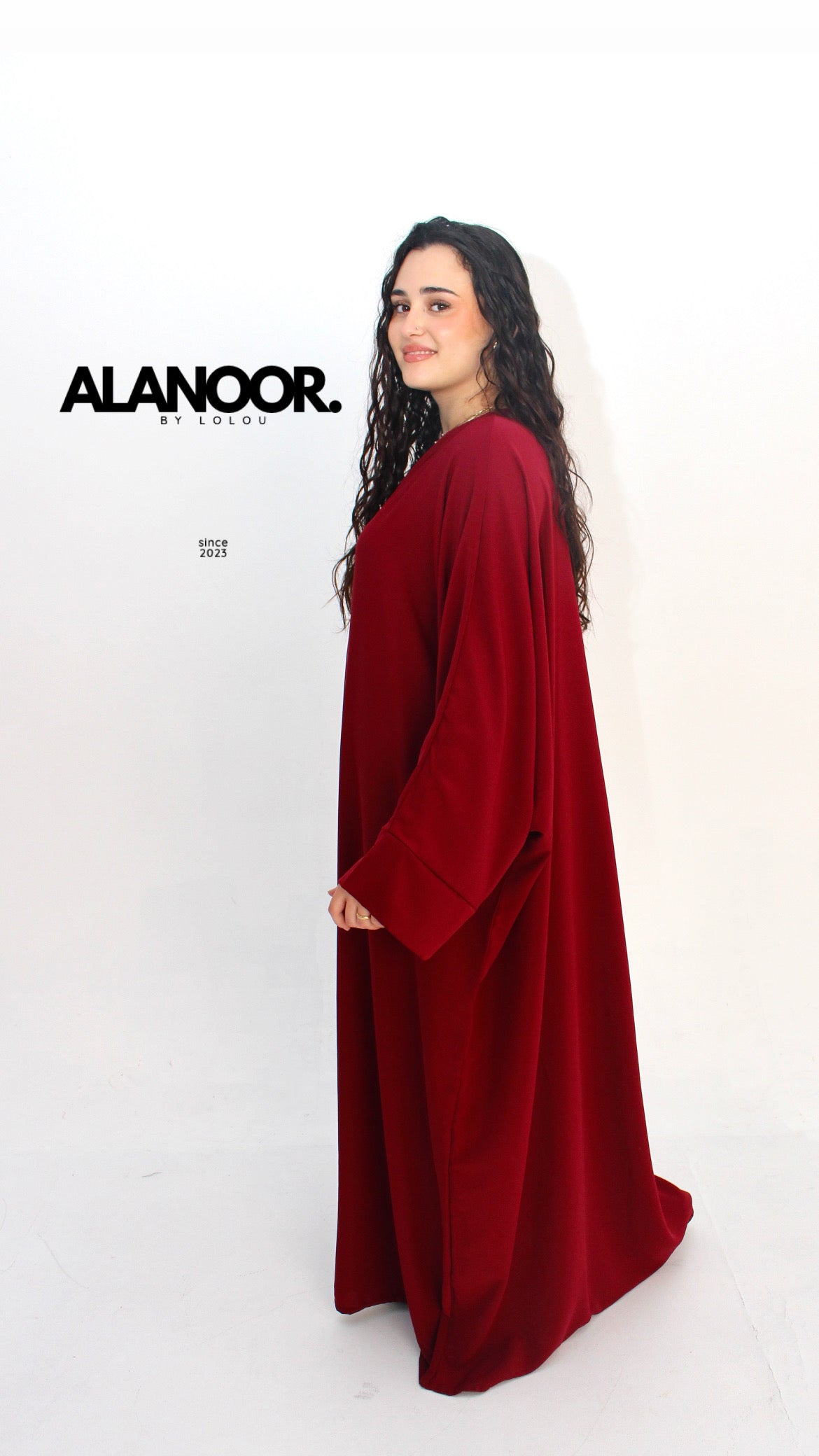 ABAYA FLUIDA GRANATE BURDEOS