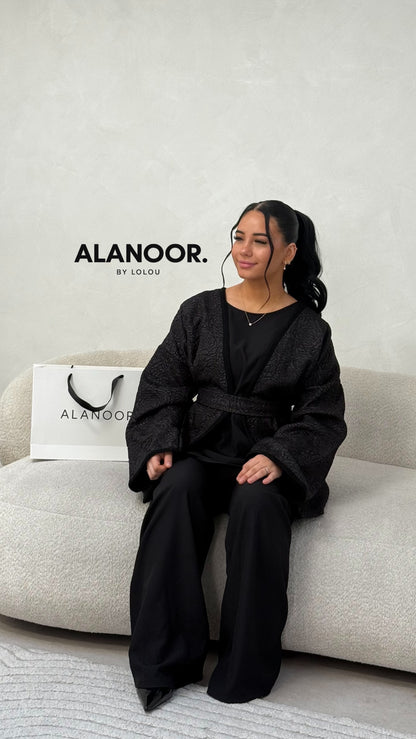 CONJUNTO BORDADO NEGRO