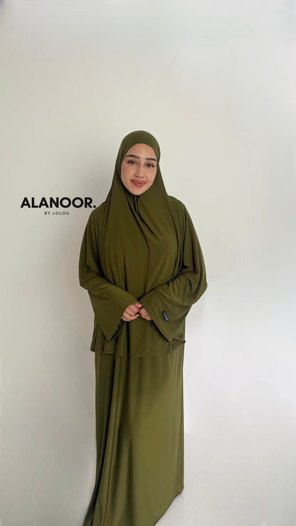 CONJUNTO KHIMAR JERSEY VERDE