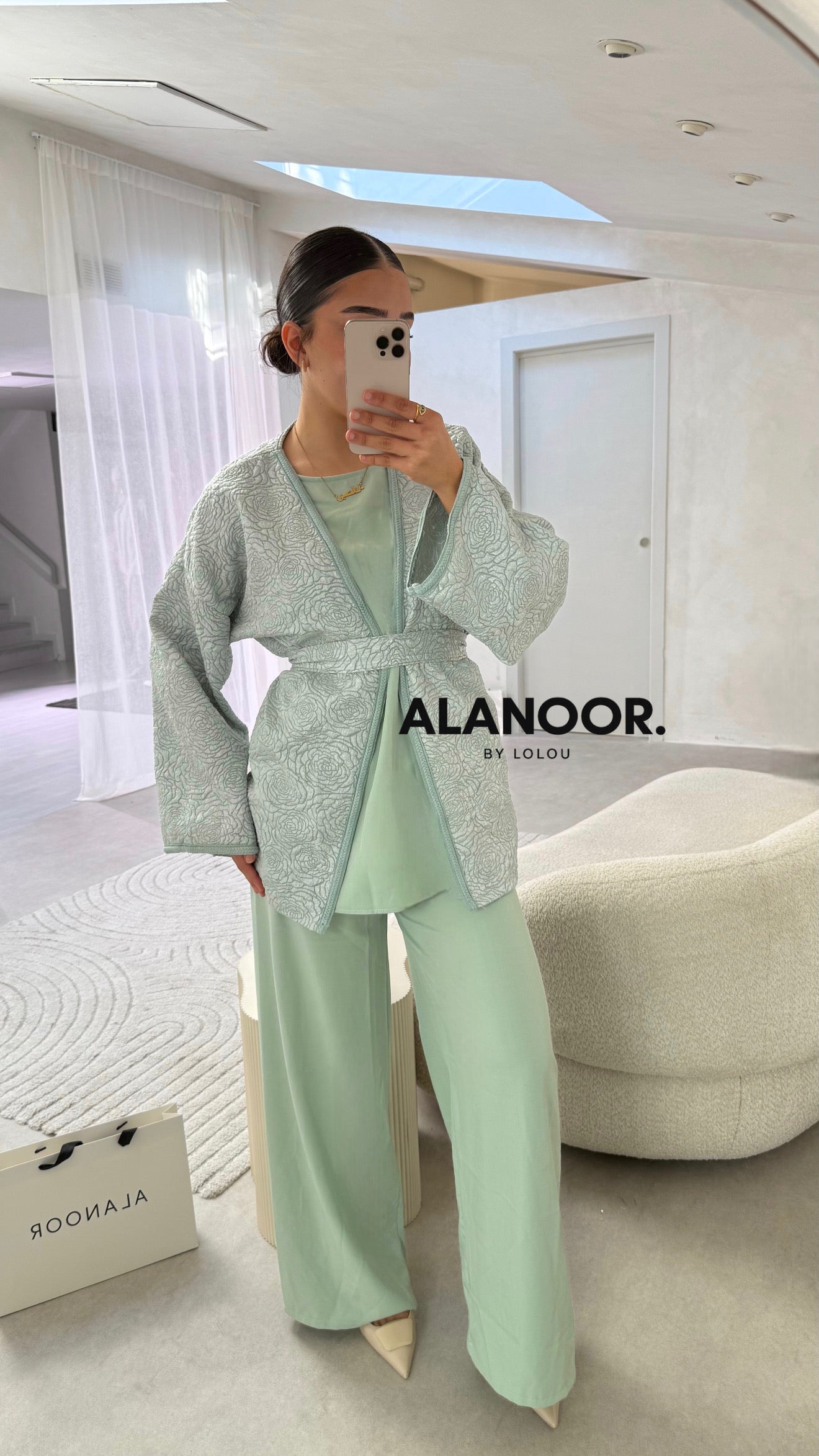 CONJUNTO BORDADO VERDE PASTEL