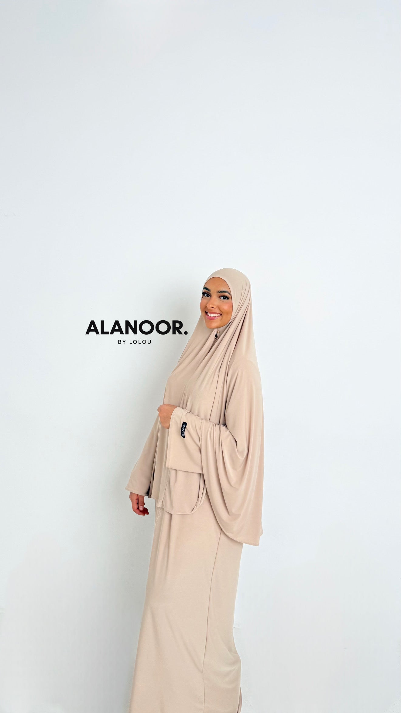 CONJUNTO KHIMAR JERSEY BEIGE