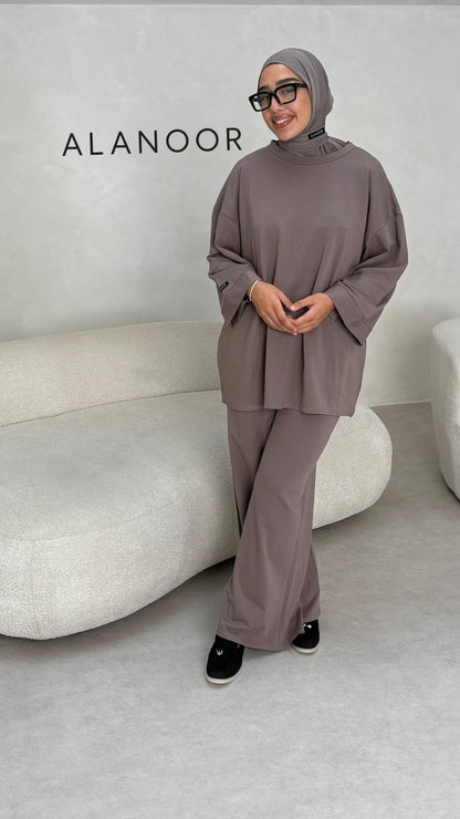 CONJUNTO OVERSIZE TAUPE