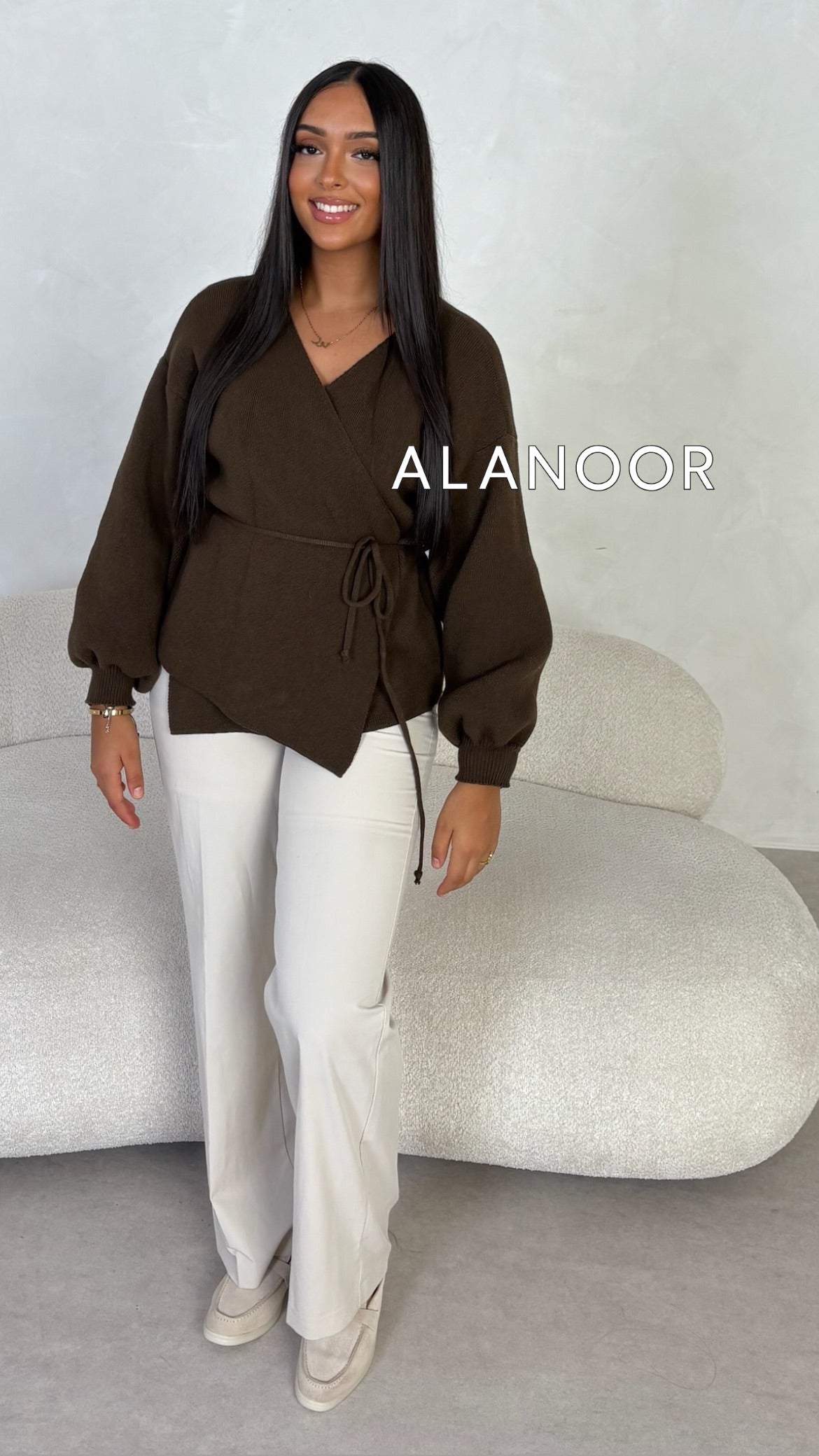 Jersey cruzado marrón oscuro