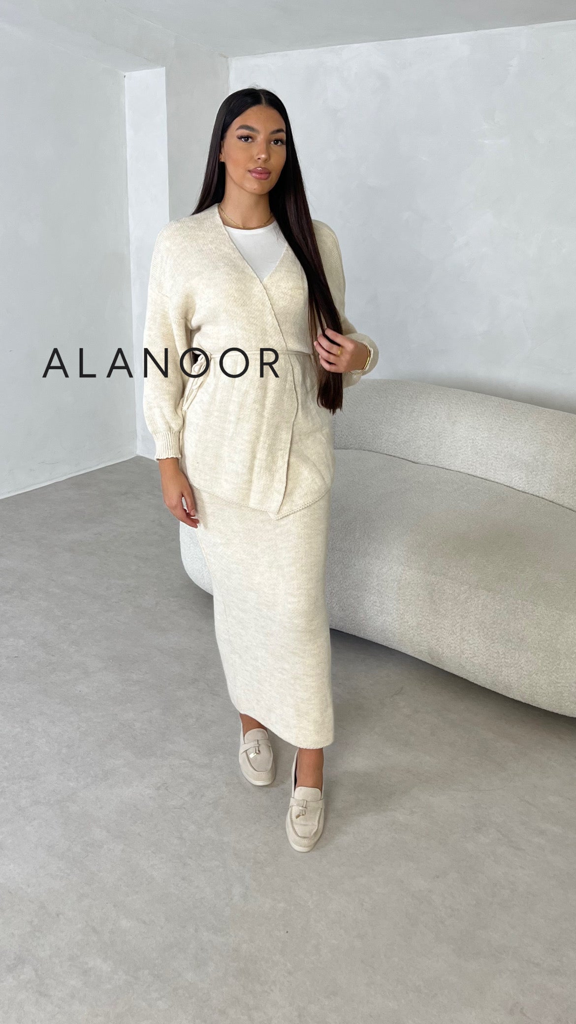 CONJUNTO CRUZADO BEIGE