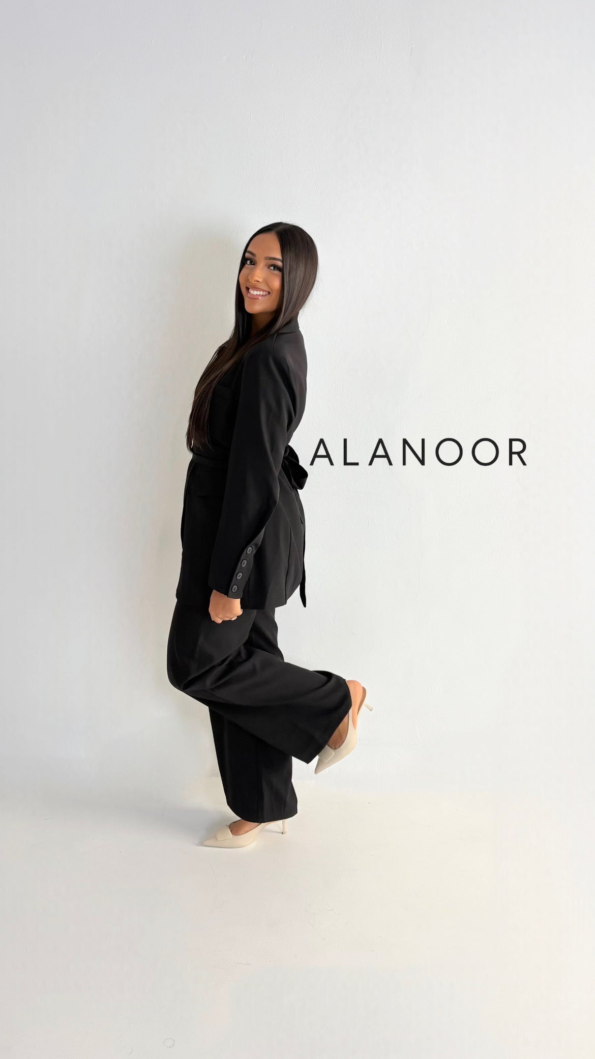 Conjunto Essence Negro