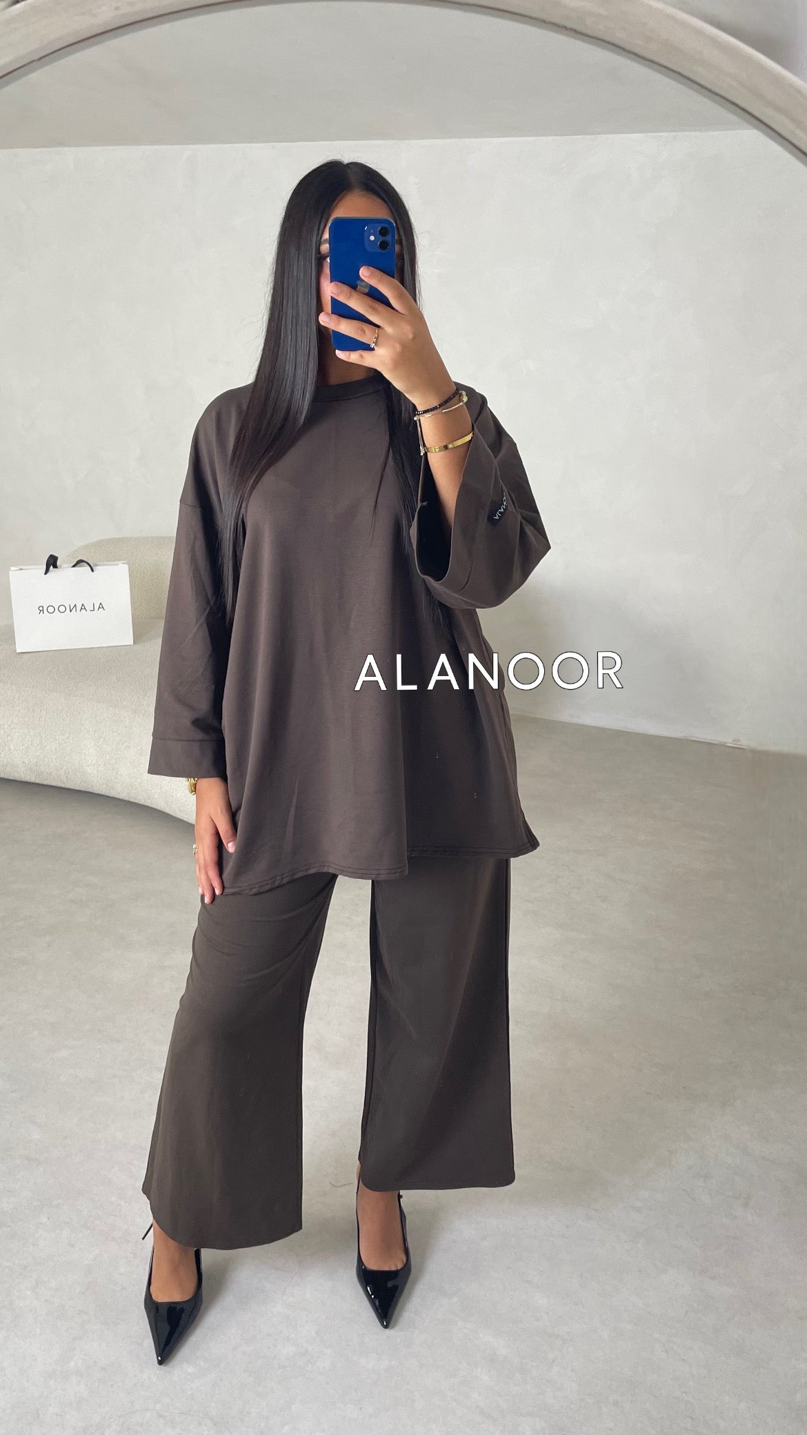 CONJUNTO OVERSIZE MARRÓN