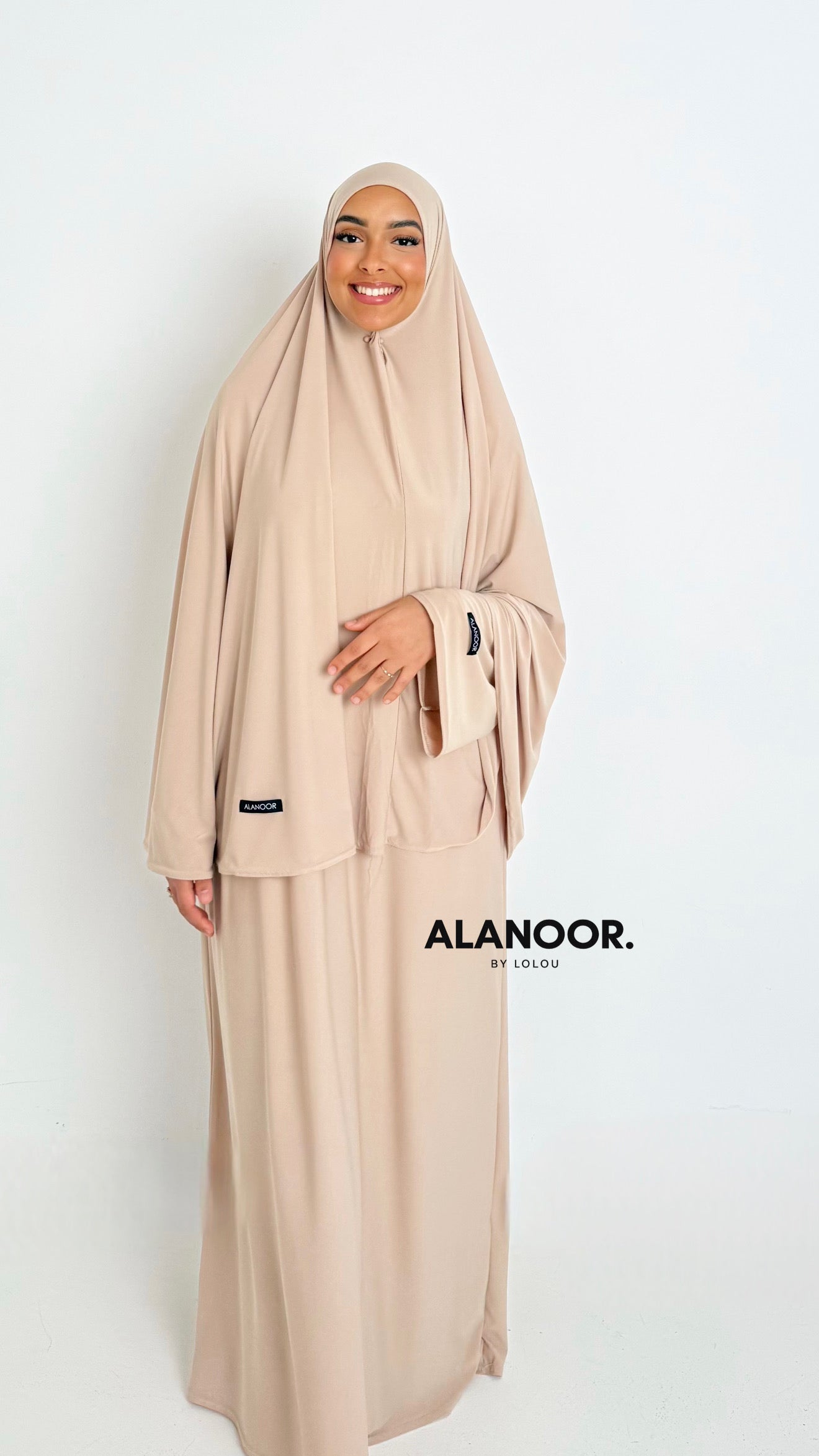 CONJUNTO KHIMAR JERSEY BEIGE
