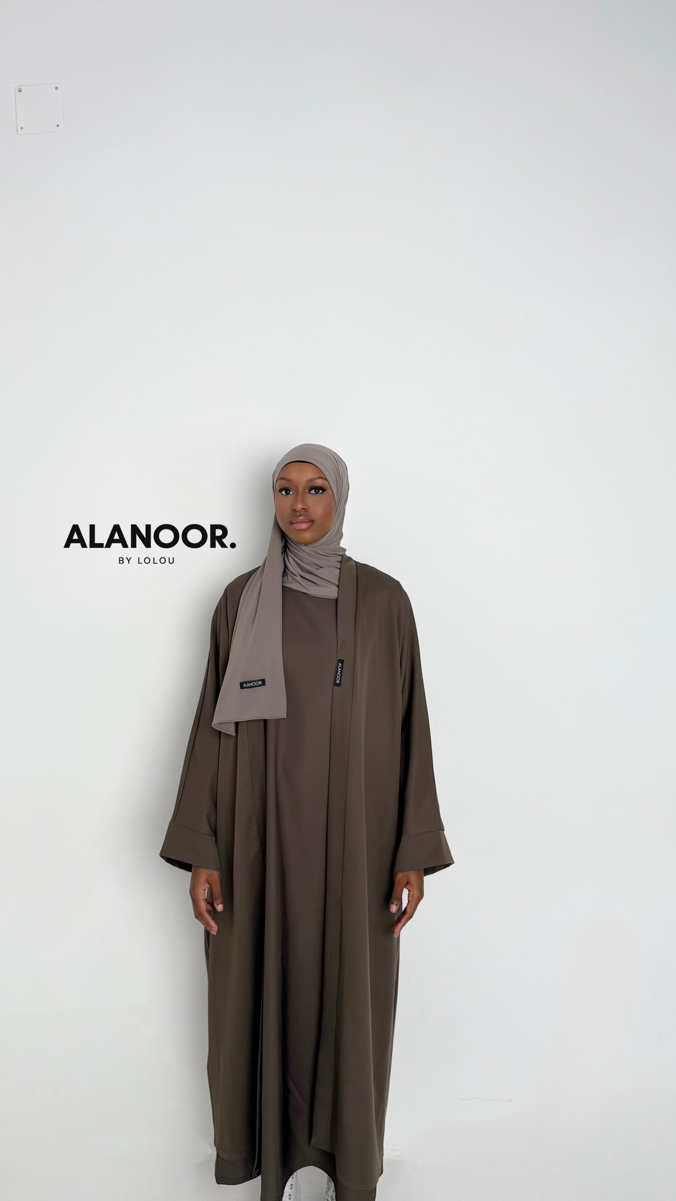 CONJUNTO MASTOUR ABAYA KIMONO MARRÓN