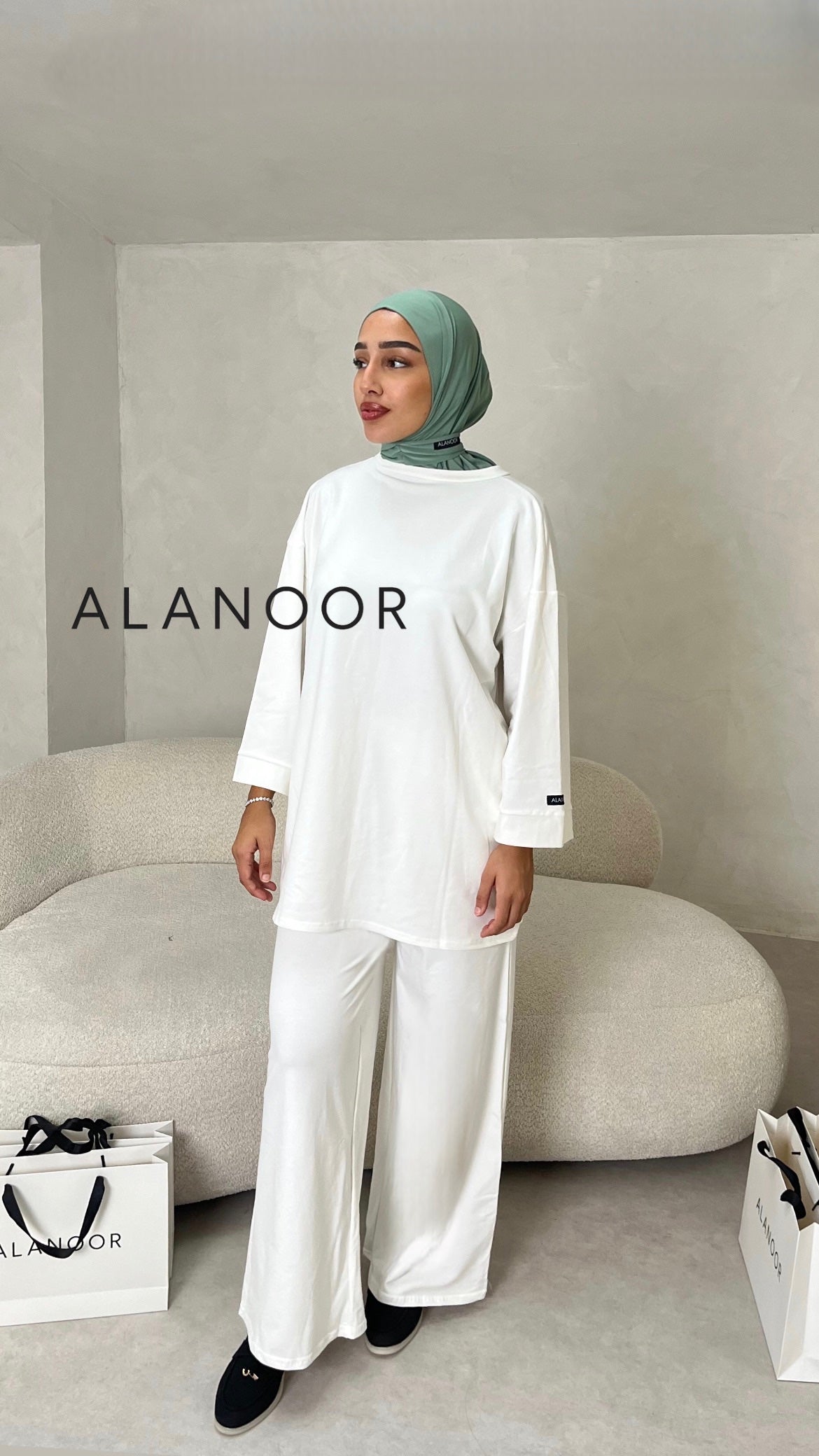 CONJUNTO OVERSIZE BLANCO